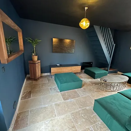 Holiday home L'atelier Du Vieux Bois *