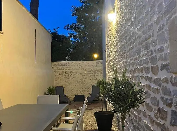 Holiday home L'atelier Du Vieux Bois Bayeux